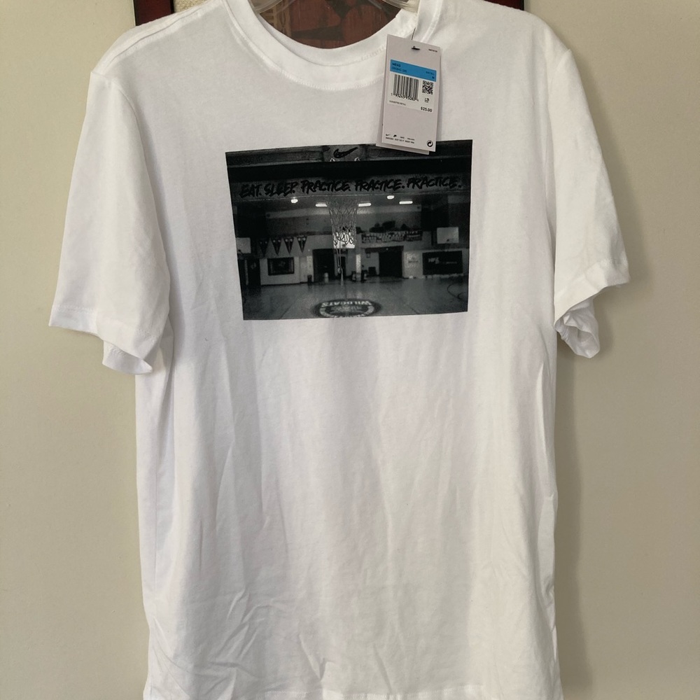 Nike Dri-Fit Tee Shirt